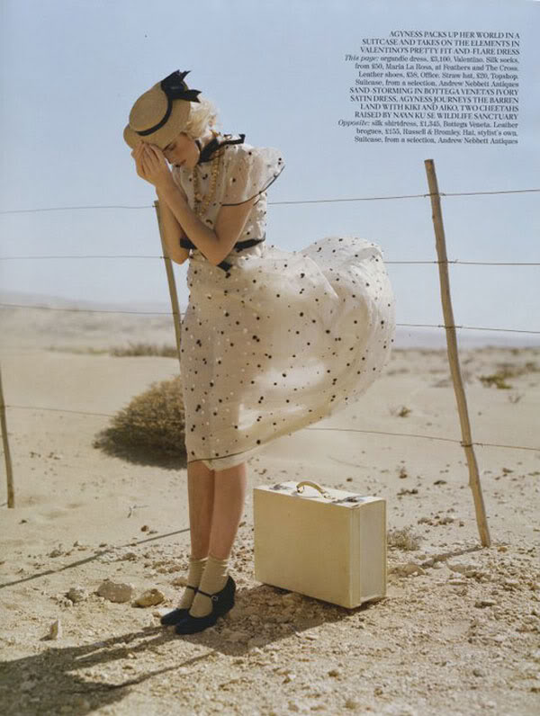 Agyness-Deyn-by-Tim-Walker-for-Vogue-UK-May-201110.jpg