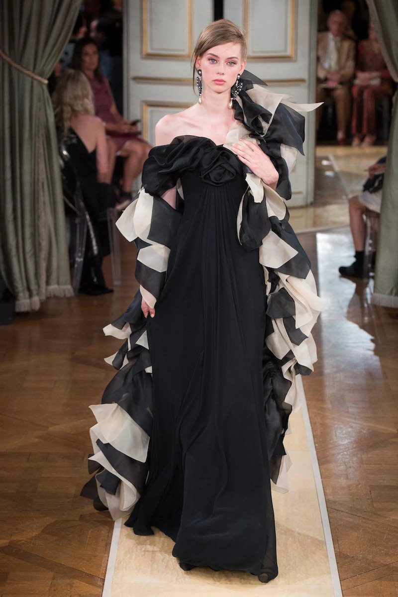 Armani-Prive-Fall-2018-Couture (Lauren-de-Graaf).jpg