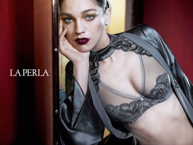 La Perla Fall-Winter 2012 Oriental Suite Ad Campaign-Samantha Gradoville (1).jpg