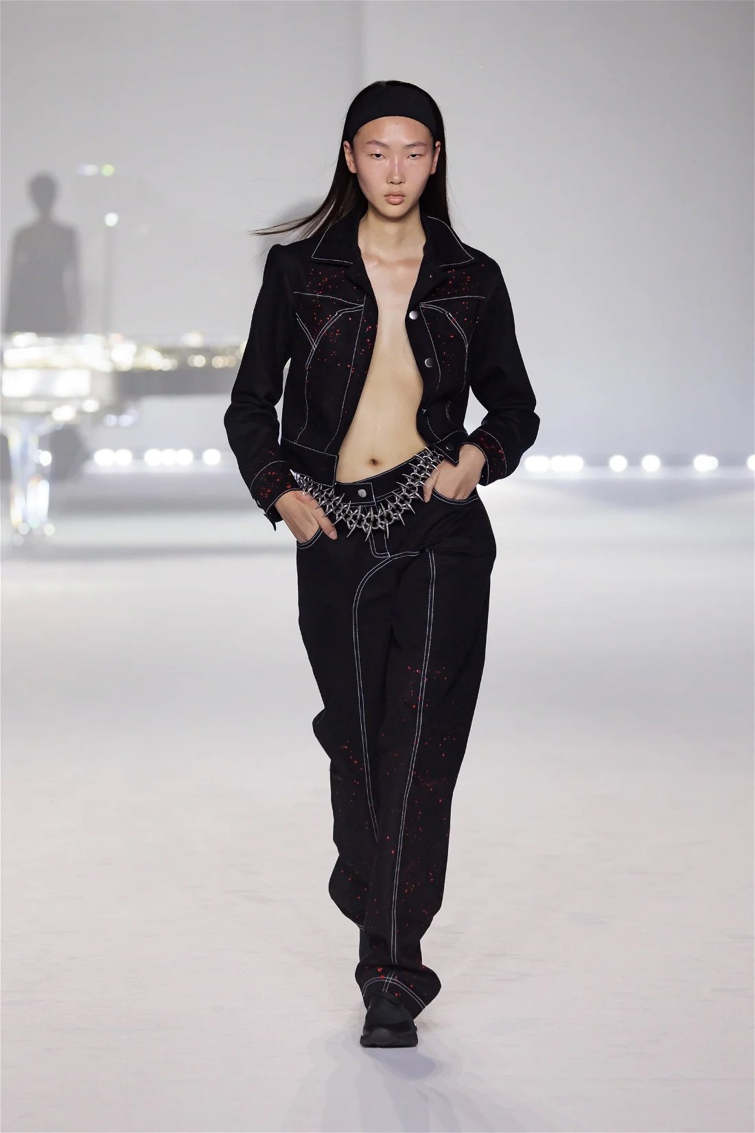 Maison-Yoshiki-Ready-Wear-Fall-Winter-2024-Milan-Fashion-Week-Runway-05 copy.jpg
