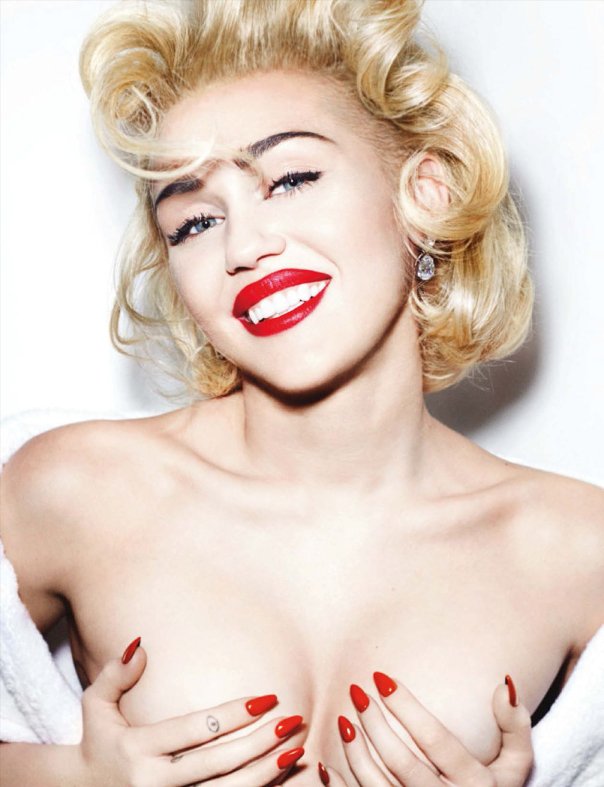 miley-cyrus-by-mario-testino-for-vogue-germany-march-20141.jpg