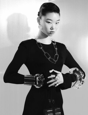 Yoon Young Bae Vogue China 5.jpg