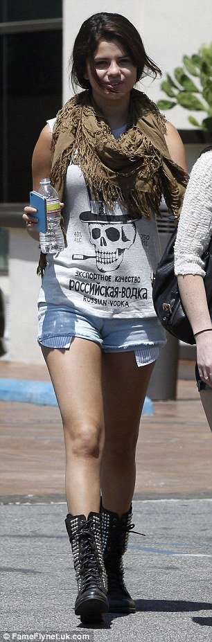 Selena Gomez Celebrities Skinny Gossip Forums