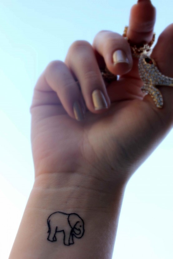 tiny+elephant+tattoo.jpg