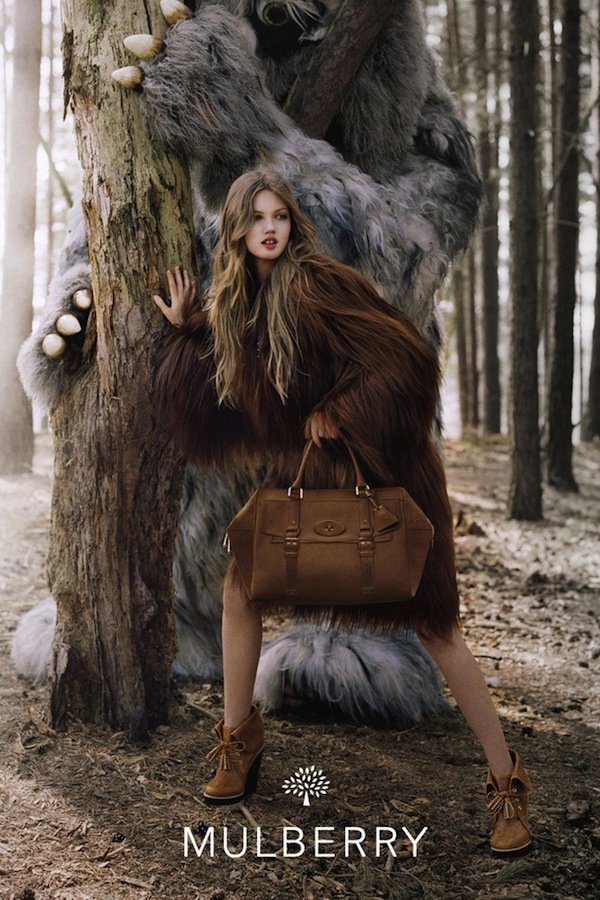 lindsey-wixson-by-tim-walker-mulberry-fall-winter-2012-2013-ad-campaign-3.jpg