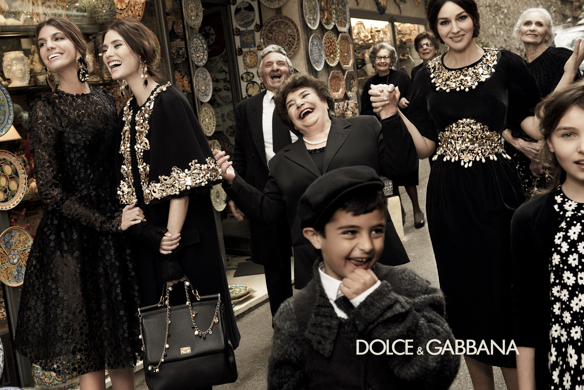 dolcegabbana-dg-fall-winter-2013-full-print-ad-campaign-italy-taormina-sicily-woman-fashion-photography-giampaolosgura-runway-womanswear-baroque-feminine-tailoring-07.jpg
