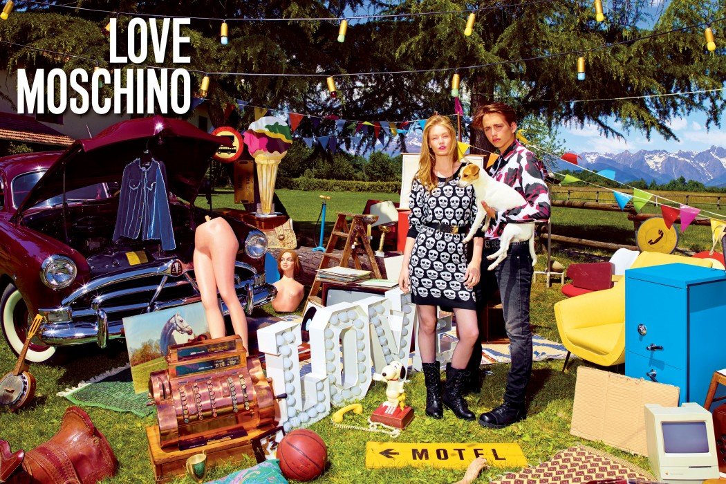 hollie-may-saker-love-moschino-campaign-spring-summer-2015-matthew-mills-pierpaolo-ferrari-1050x700.jpg