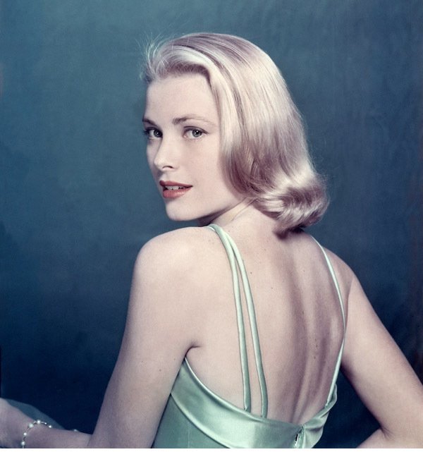 grace-kelly-style-icon-exhibition.jpg