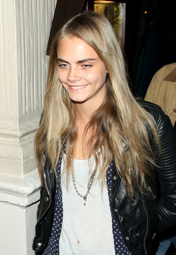Cara+Delevigne+out+with+Harry+Styles+at+Mahiki+Nightclub