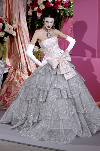 Christian-Dior-SS-2010-Bridal-Couture.jpg