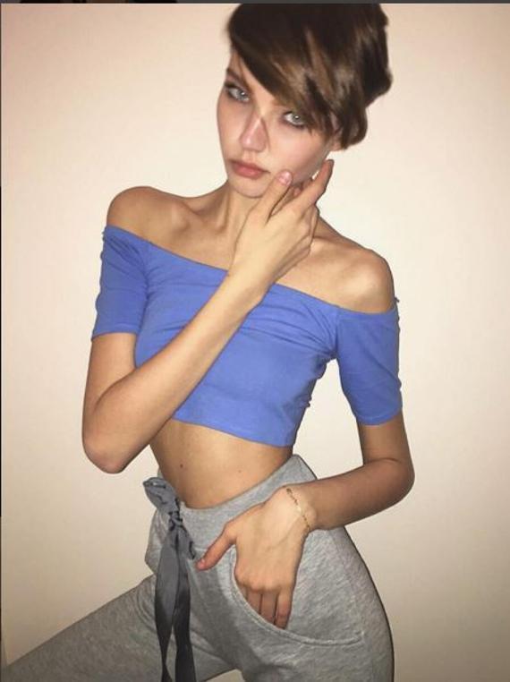 la-hija-modelo-del-ex-tenista-yevgeny-kafelnikov-sufre-anorexia.jpg