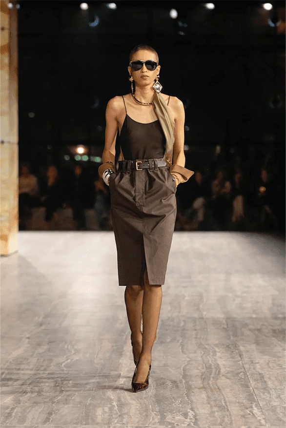 saint-laurent-spring-summer-2024-paris-fashion-week-womenswear-runway-21.png