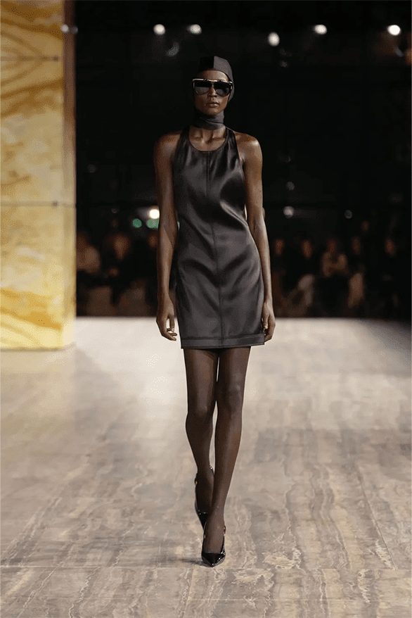 saint-laurent-spring-summer-2024-paris-fashion-week-womenswear-runway-31.png