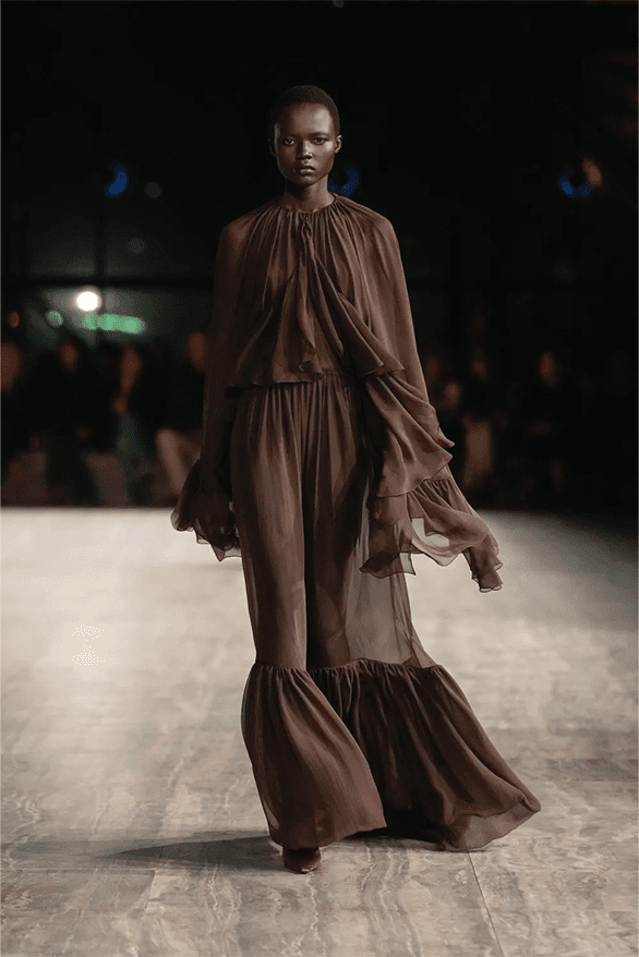 saint-laurent-spring-summer-2024-paris-fashion-week-womenswear-runway-46.png