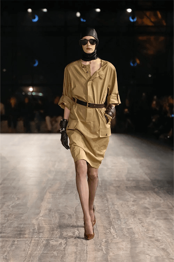 saint-laurent-spring-summer-2024-paris-fashion-week-womenswear-runway-10.png