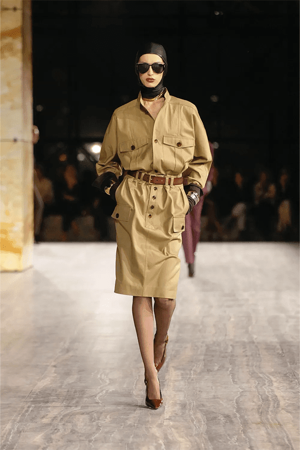 saint-laurent-spring-summer-2024-paris-fashion-week-womenswear-runway-22.png